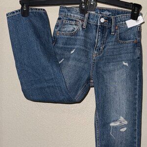 Old Navy girls distressed jeans (NWT) (Size 7)